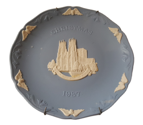 Wedgwood Display Plate 18 cm