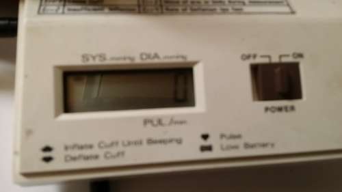 BLOOD PRESSURE MONITOR