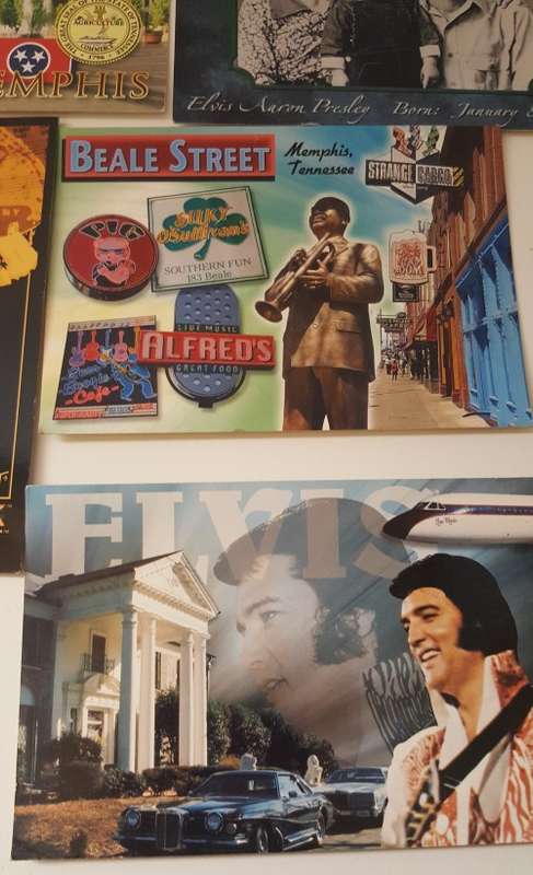 VINTAGE POSTCARDS