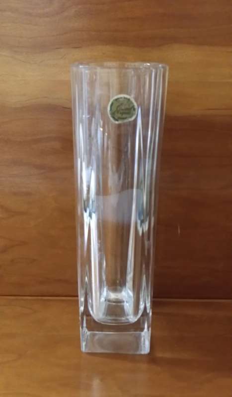 GLASS :  CRISTAL D`ARQUES VASE 24 X 6.5 CM
