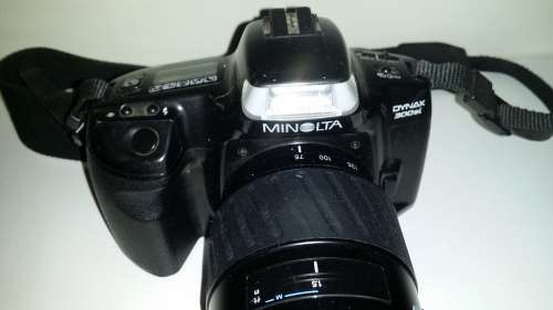 Minolta Dynax 300is 35mm Film Camera - not tested