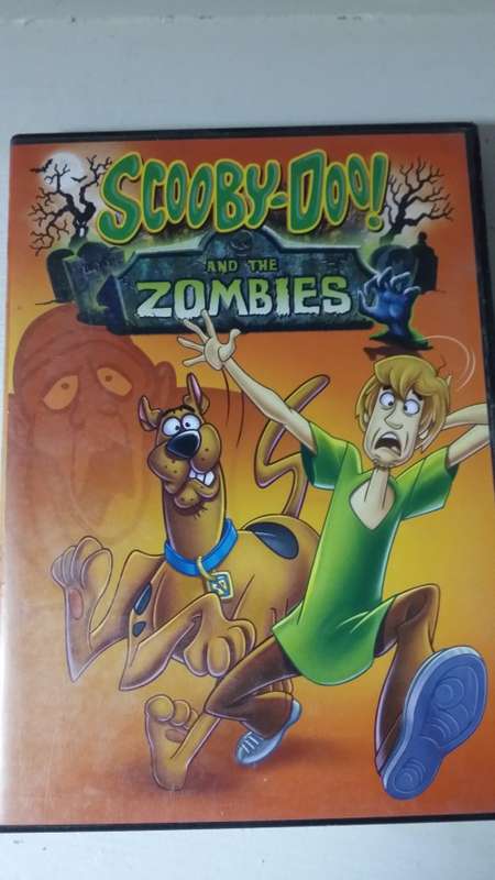 DVD Movie -  scooby doo and the zombies