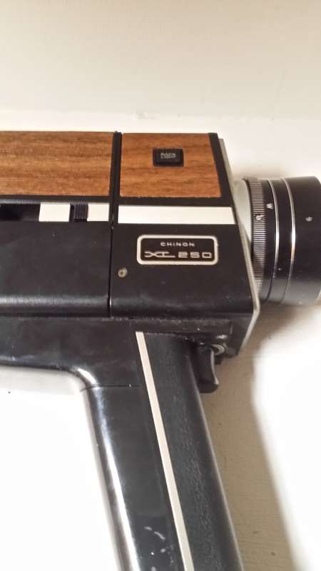 Chinon Japan XI 250  Camera - not tested