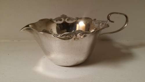silver plate creamer jug  6 x 10 cm