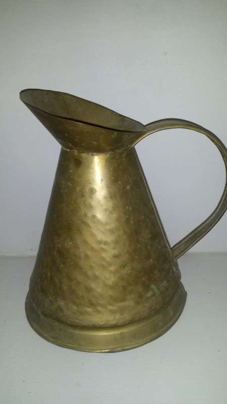 large 24 x 20 cm brass  pitcher jug