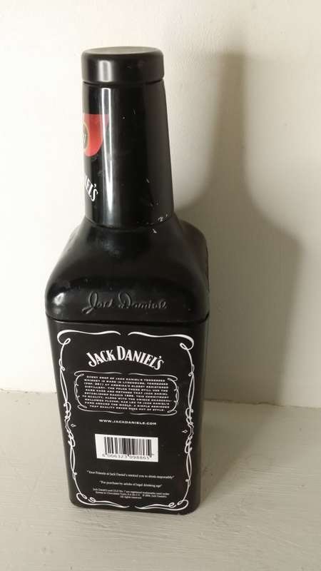Jack Daniel`s Tennessee Whiskey Tin Bottle empty 26 x 9 cm