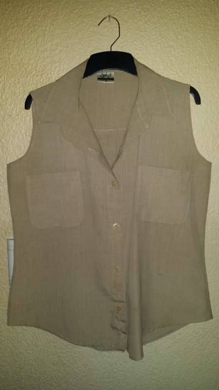 Clothing : Women`s   Top