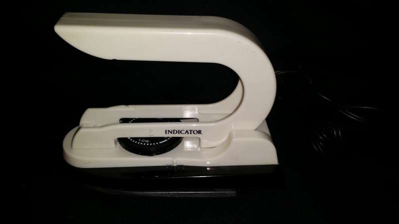 Electric Travel Iron