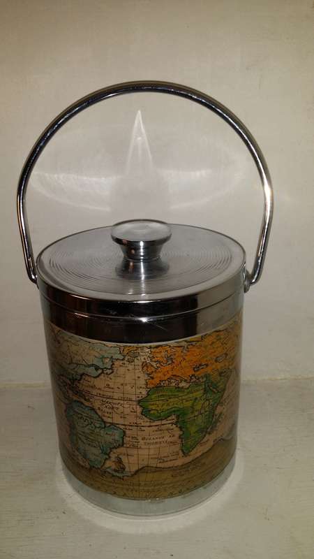 World map Ice Bucket 16 x 14 cm
