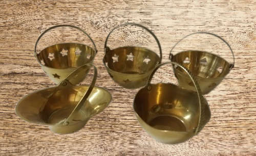 BRASS : LOT OF FIVE BASKETS 3 CM X 6 CM