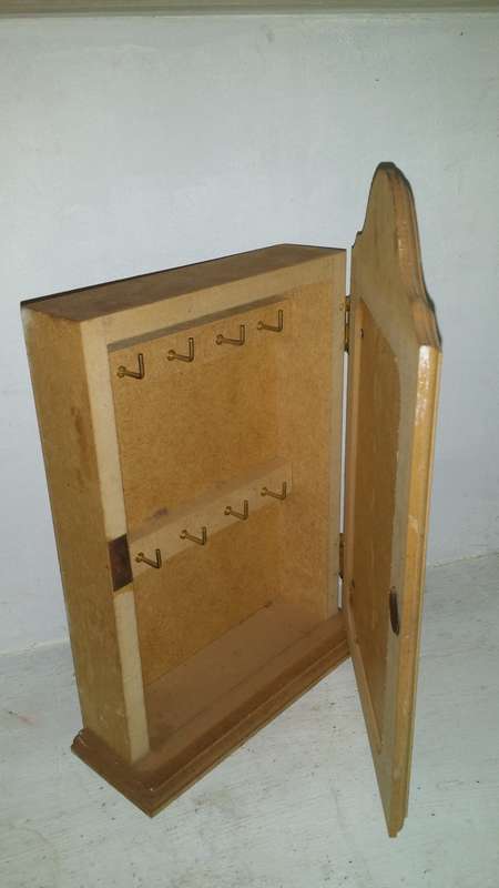 Wooden  Key Storage Cabinet key Holder