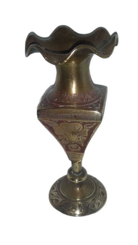 Brass  vase / candle holder India 12 cm