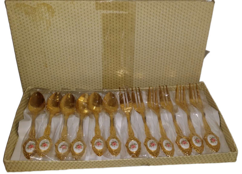 12pc - 24ct Gold Plated Eetrite Tea spoons and Cake forks   (Nice with Royal Albert)