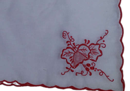 24 piece , Hand Embroidery 12 Square , 16 cm and 12 Round , 8 cm Table Cloth