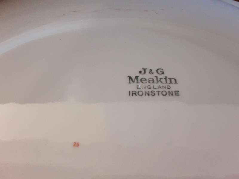 J&G Meakin England serving Platter Plate 30  x 24 cm