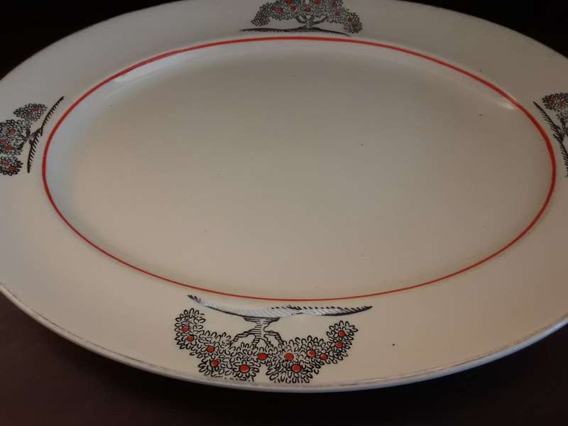 Victorian Johnson Bros England Serving Oval Platter 30 x 24 cm
