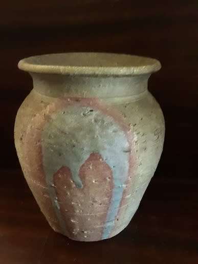 Pottery Vase 16 X 14 CM