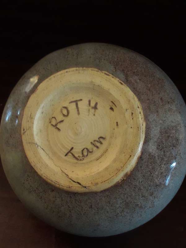 Pottery VASE   6 X 10 cm