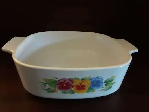 Corning ware Corningware USA Flower Design  Lidded Dish 20 cm x 20 cm x 6 cm