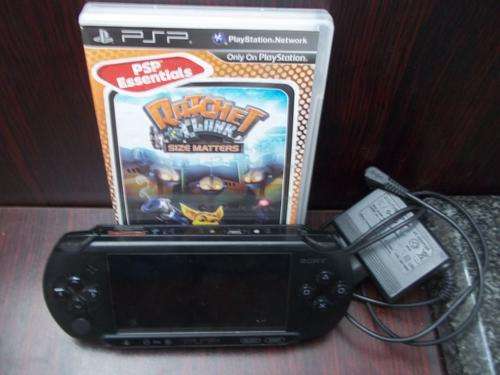 SONY PSP HANDHELD CONSOLE + CHARGER + 8GB MEMORY CARD + 1X GAME