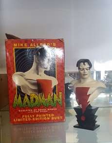 MADMAN bust  COLLECTABLE  FIGURINE