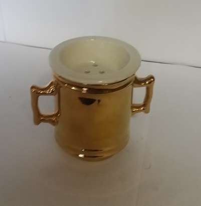PORCELAIN / GOLDEN TEA LEAVE TRAINER