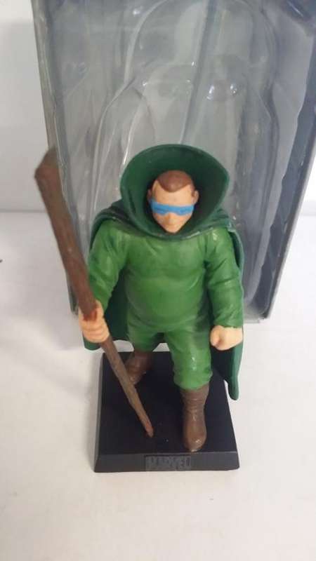MARVEL FIGURINE