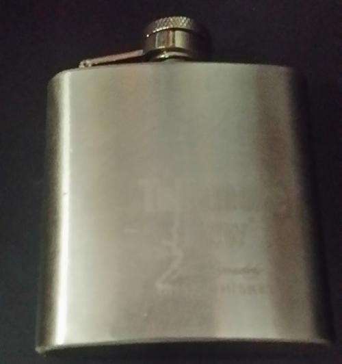 MINI LIQUER FLASK 3 0Z STAINLESS STEEL IRISH WISKY TULLAMORE