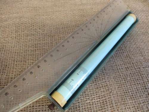 Vintage Rolling Ruler   30cm  Drawing vertical  parallel lines circles