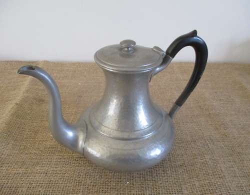 Rare..Cornish Pewter Hand Hammered T/Pot by J Dixon & Sons England For Carmichael & Evans Cape Town