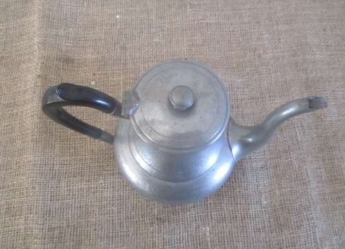 Rare..Cornish Pewter Hand Hammered T/Pot by J Dixon & Sons England For Carmichael & Evans Cape Town