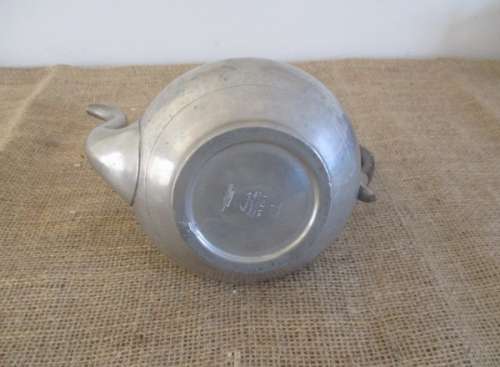 Rare..Cornish Pewter Hand Hammered T/Pot by J Dixon & Sons England For Carmichael & Evans Cape Town