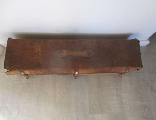 Look At This....Large Vintage Genuine Leather Case    Padded Inside    With Buckles & Straps
