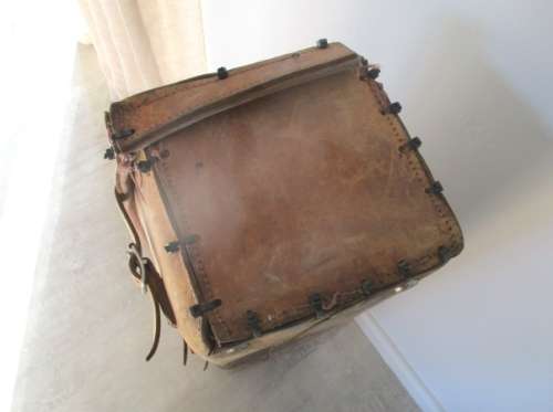 Look At This....Large Vintage Genuine Leather Case    Padded Inside    With Buckles & Straps