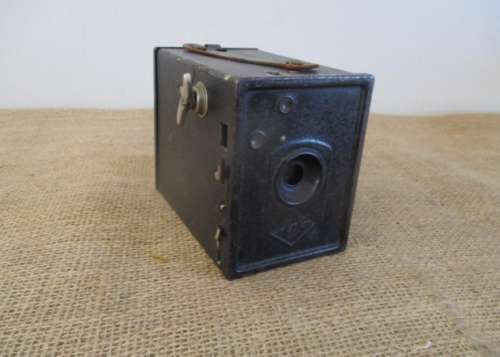 A Full Life And Nearly 90Year Old !!!!  Antique Agfa Box 44 6 x 9 Camera    1932   Germany