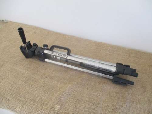 Brand New !!!!   Handy Sized Minolta MX 777 Tripod In Original Carton Container   MIB