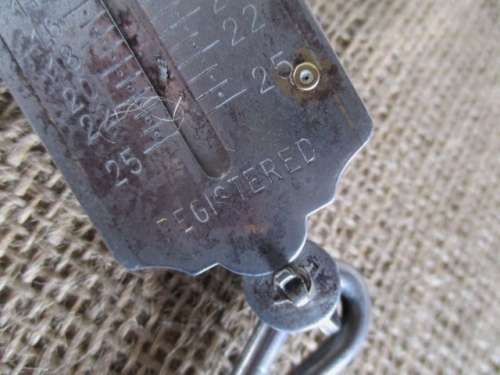 Vintage Rebure Pocket Balance Scale    0 - 25Kg      Germany      "Voor Huishoudelijk Gebruik"