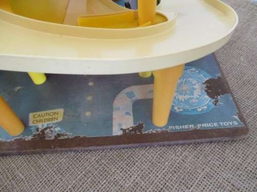 Vintage Fisher Price Little People Parking - Garage - Service Bay    1970's