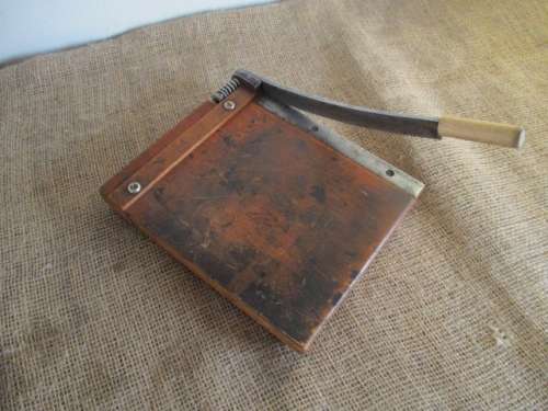 Rare !!! Antique/Vintage 7 Inch Desktop Guillotine Paper Cutter With Measuring Ruler On Wooden Base