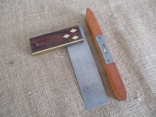 An Antique/Vintage Marples Wooden Carpenter's Square With Brass Inlays & Boat Designed Spirit Level