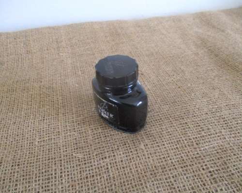 Vintage Parker Glass Bottle Black Quink Fountain Pen Ink      France      57ml