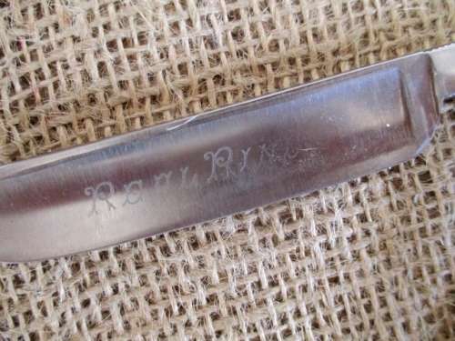 An Antique/Vintage Pearson & Sons Cut Throat Razor   Norwich + Haan Solingen Cremer Carton Holder