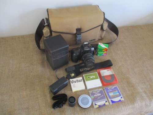 Incredible - Vintage Minolta Dynax 500si Camera With Many Valuable Accessories 1994  Mint Condition