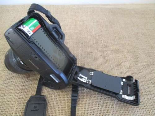 Incredible - Vintage Minolta Dynax 500si Camera With Many Valuable Accessories 1994  Mint Condition