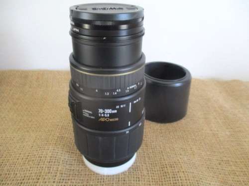 Incredible - Vintage Minolta Dynax 500si Camera With Many Valuable Accessories 1994  Mint Condition