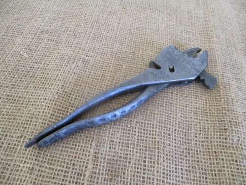 Very Rare In South Africa...Vintage Eifel-Geared Plierench     8 1/2"     1946    USA Chicago