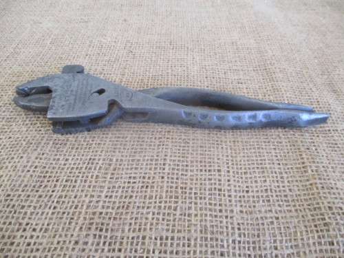Very Rare In South Africa...Vintage Eifel-Geared Plierench     8 1/2"     1946    USA Chicago