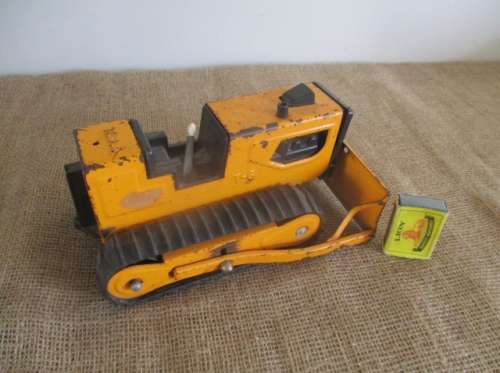 Vintage Metal Tonka T6 Bulldozer      1960's