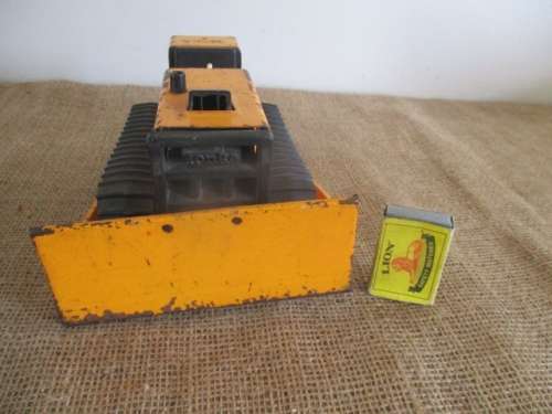 Vintage Metal Tonka T6 Bulldozer      1960's