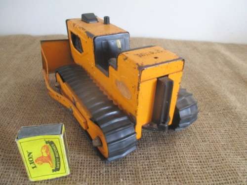 Vintage Metal Tonka T6 Bulldozer      1960's